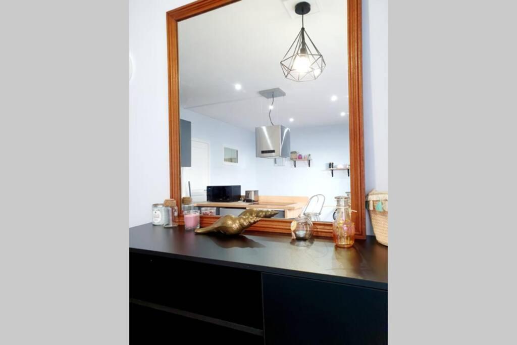 Appartement Lumineux Tout Confort De 33M2 Au Centre De Vannes Exterior foto